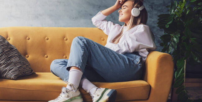 玉置浩二のベストアルバムは35周年記念！安全地帯の40周年も発売