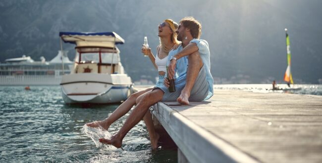 「ただし恋に限る。」の魅力とは？目新しい場所で繰り広げる三角関係