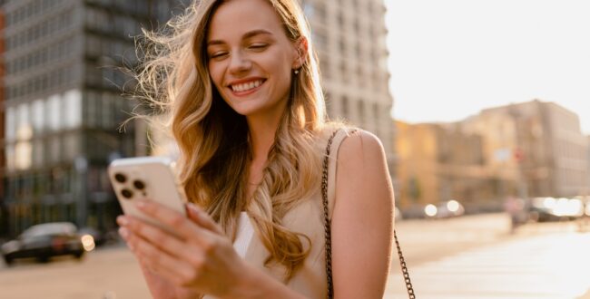 「アイドルマスター シャイニーカラーズ 2nd season」の概要やストーリーについて