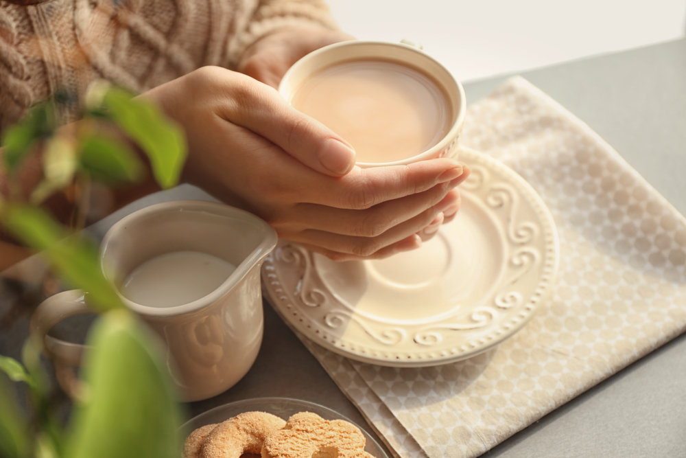 YOASOBI「BABY」の歌詞の意味は?TVアニメのエンディングテーマとしても注目!