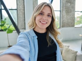 Mr.Children「Again」の歌詞の意味は？ドラマ主題歌としての魅力について！