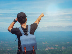 Vaundy「飛ぶ時」の歌詞の意味は？TVアニメのオープニングテーマの魅力とは