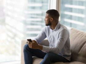 「やめろ好きになってしまう」の最新刊が発売へ！もどかしくもニヤける絶妙ラブコメ